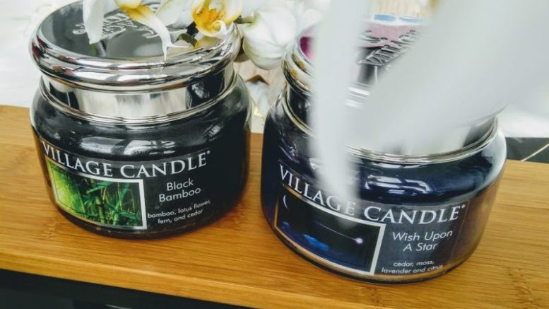 lumanari parfumate village candle